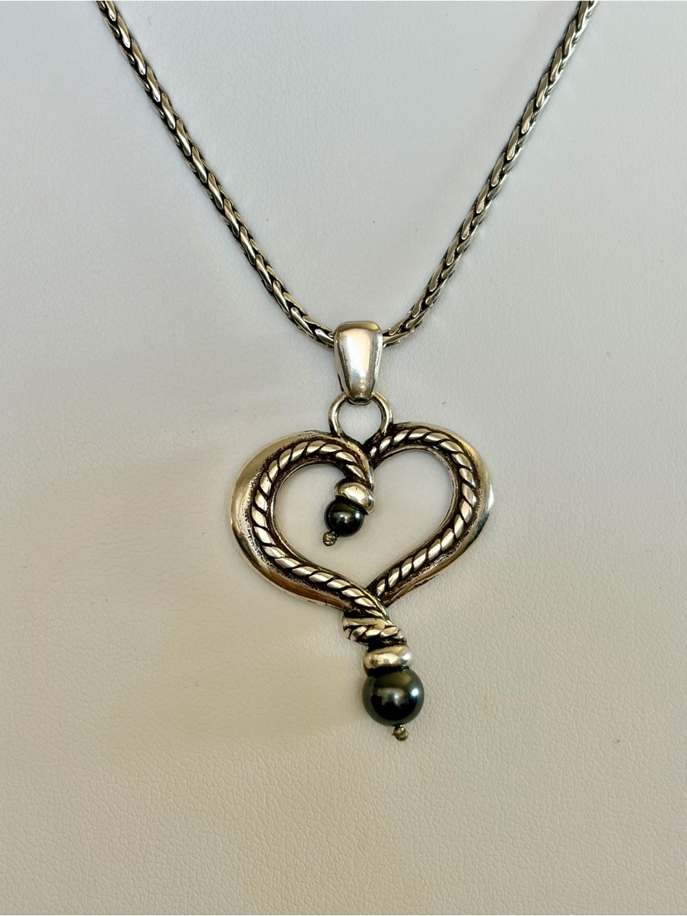 Brighton Widsom Black Pearl Heart Retired Silver Pendant Necklace NWOT